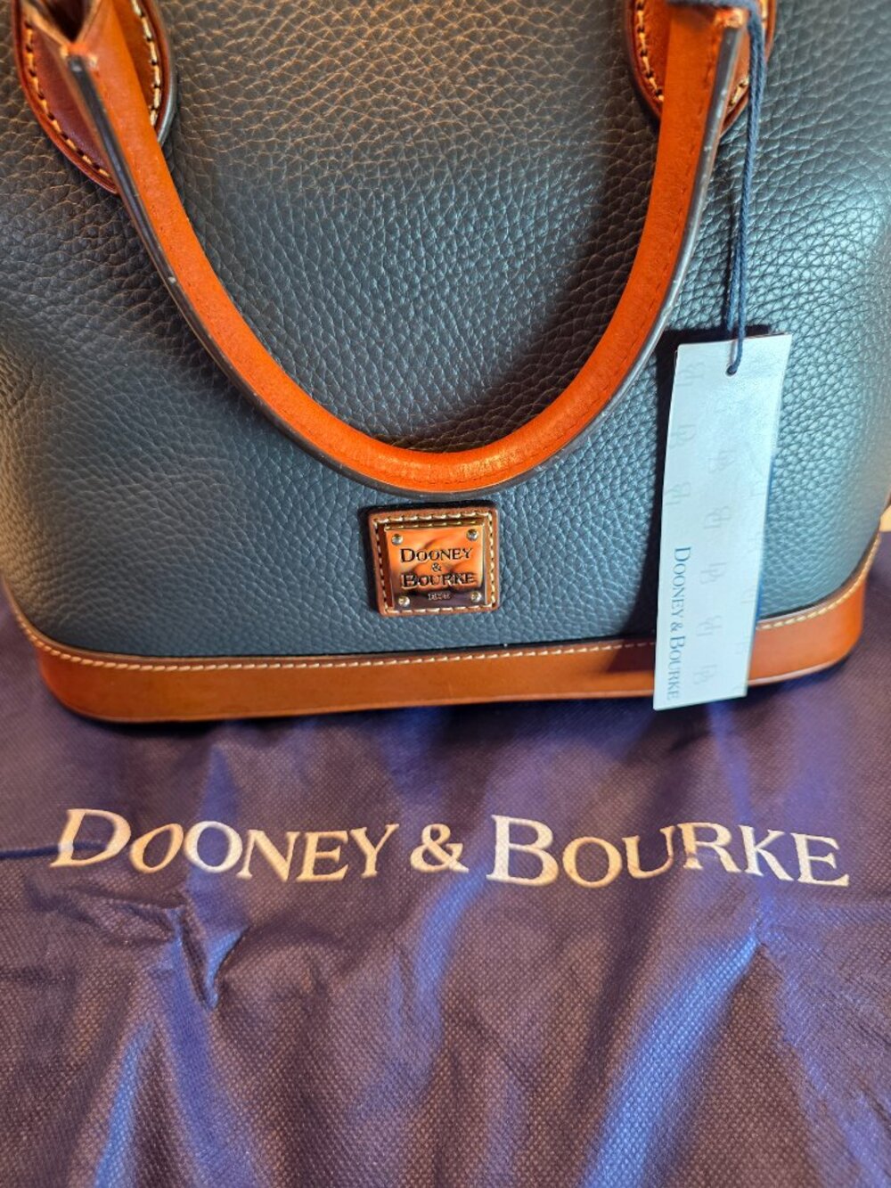SALE!! Dooney and Bourke Dome Bag in Olive Gray with Matching Zipper Wallet EUC - Picture 10 of 14